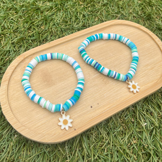 Sea Splash Daisy - Clay Bead Bracelets with Daisy Charm - Stretchy